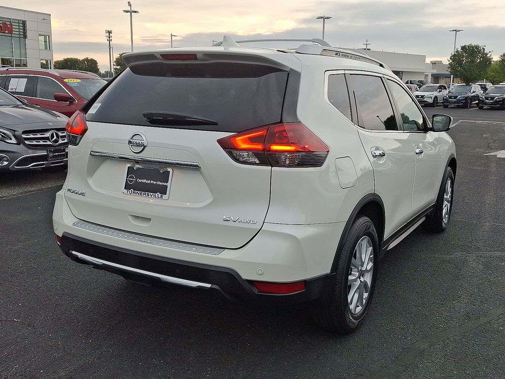 Thumbnail: 2020 Nissan Rogue - 6