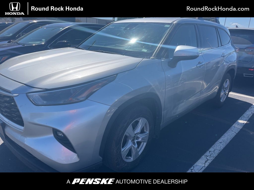 Thumbnail: 2022 Toyota Highlander - 1