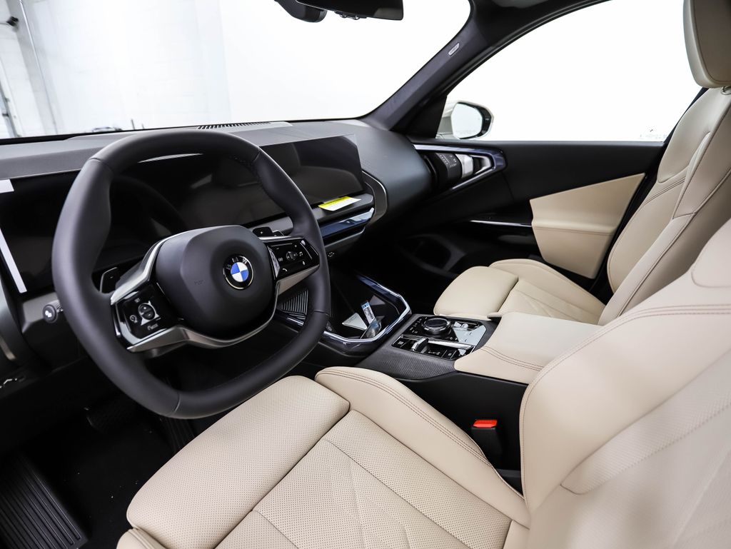 Thumbnail: 2026 BMW X3 - 11