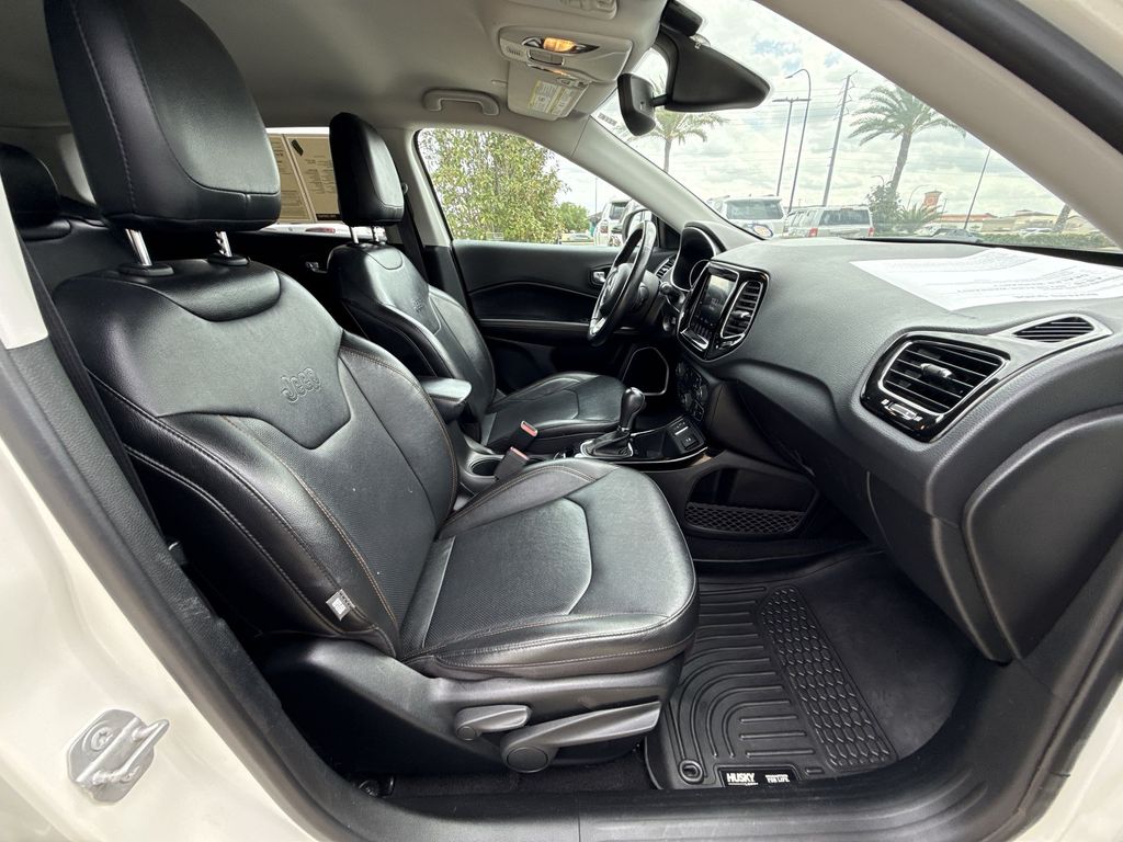 Thumbnail: 2021 Jeep Compass - 15