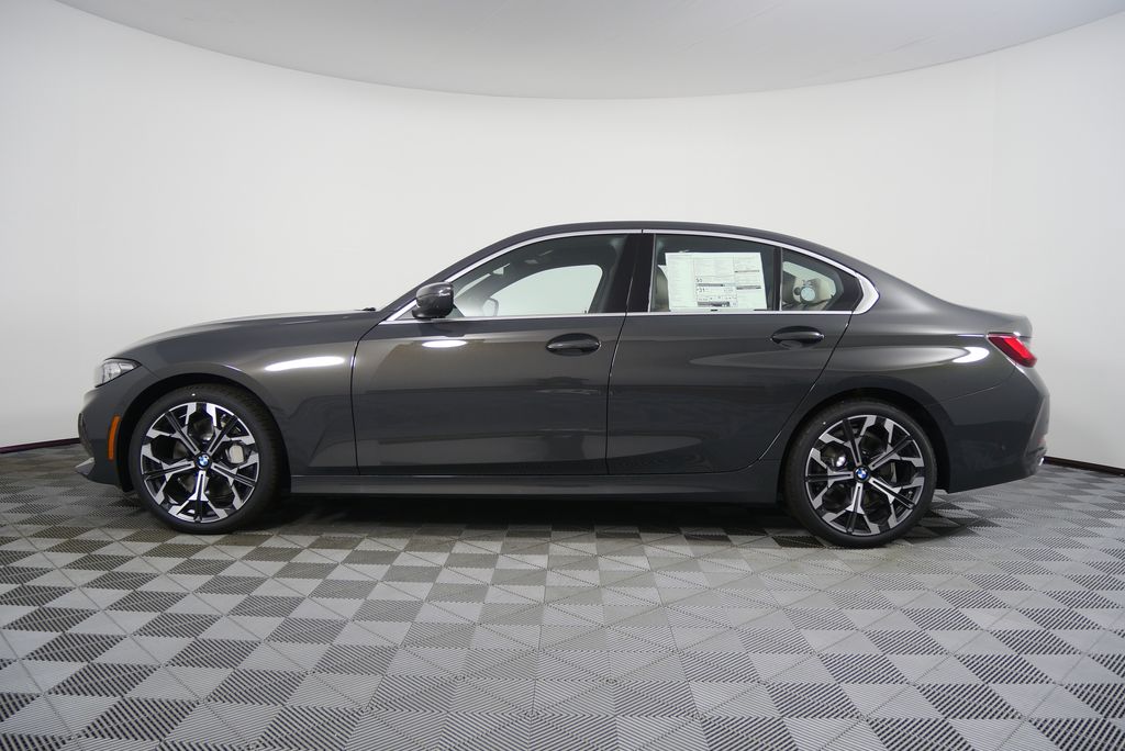 Thumbnail: 2026 BMW 3 Series - 6