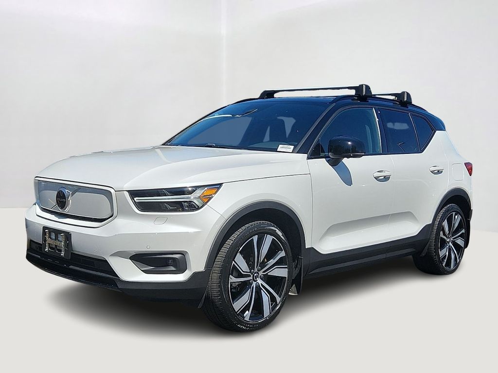 Crystal White 2021 Volvo XC40 Recharge Pure Electric P8 eAWD SUV / Crossover All-Wheel Drive 1-Speed Automatic