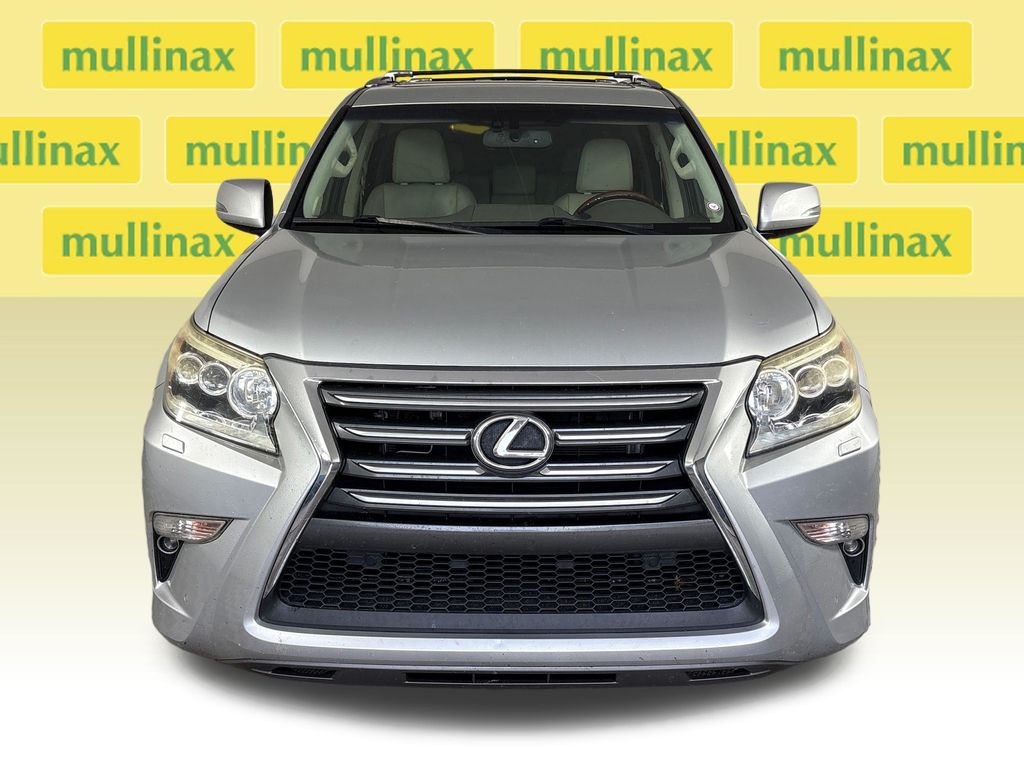 Used 2016 Silver Lexus 460 image 16
