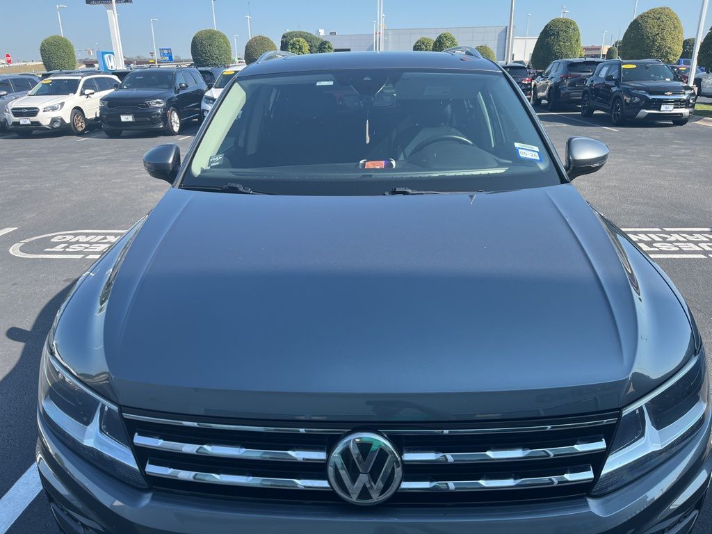 Thumbnail: 2020 Volkswagen Tiguan - 2