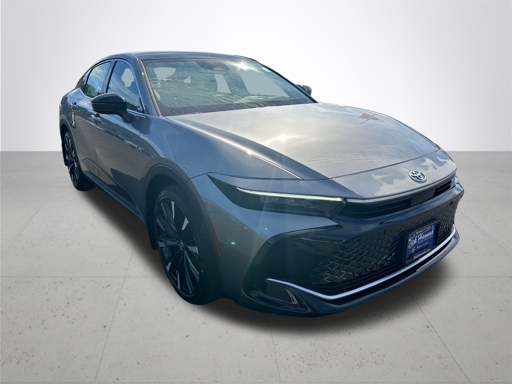 2026 Toyota Crown Platinum