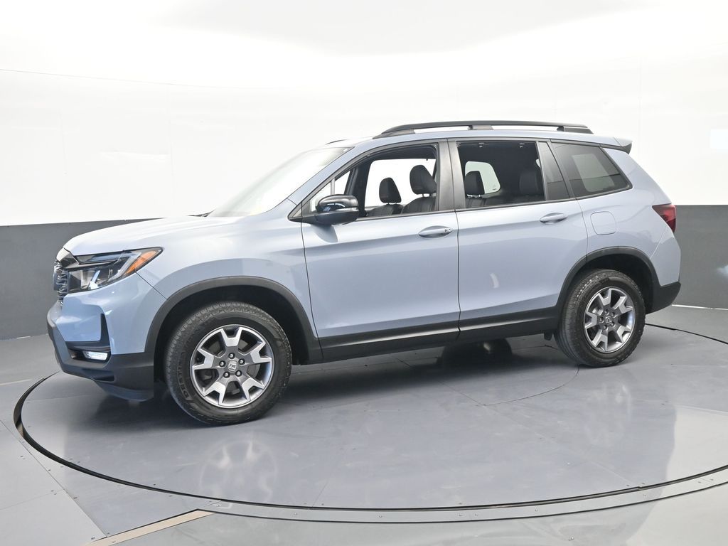 Used 2022 Blue Honda TrailSport image 2
