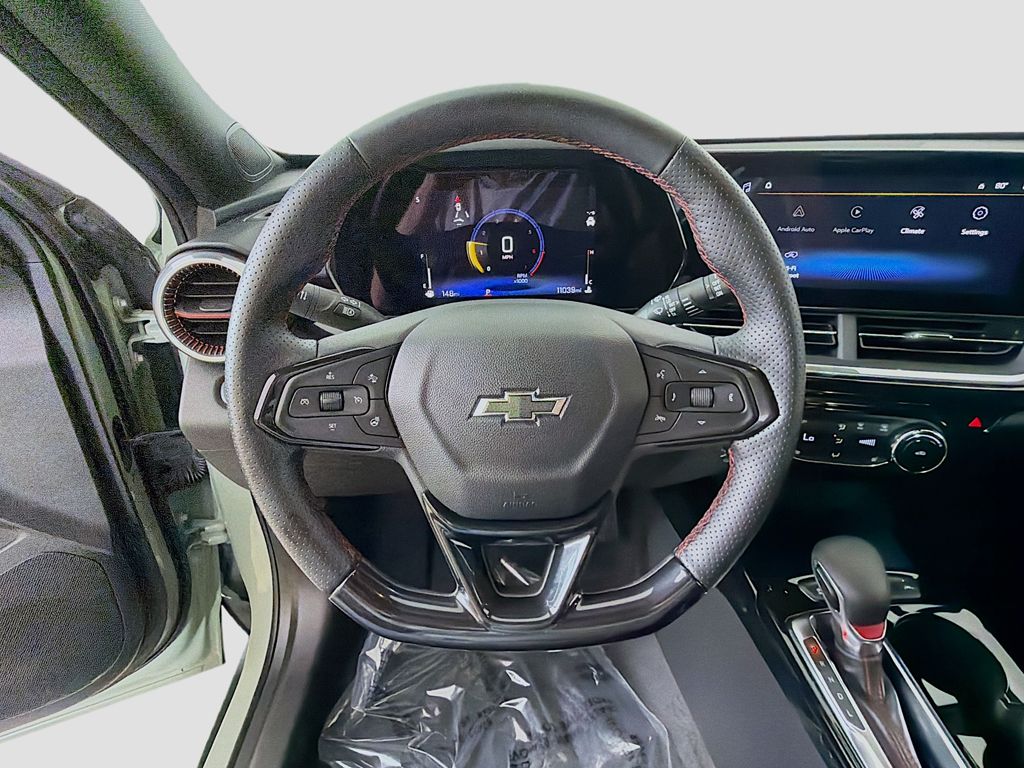 Used 2024 Green Chevrolet 2RS image 29