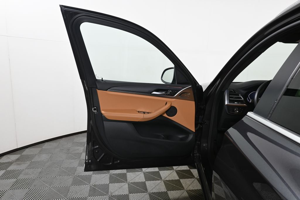 Thumbnail: 2024 BMW X3 - 24