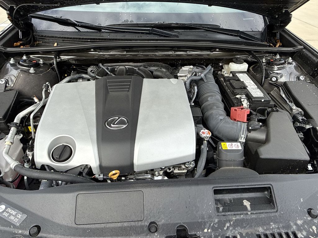 Thumbnail: 2025 Lexus ES - 14