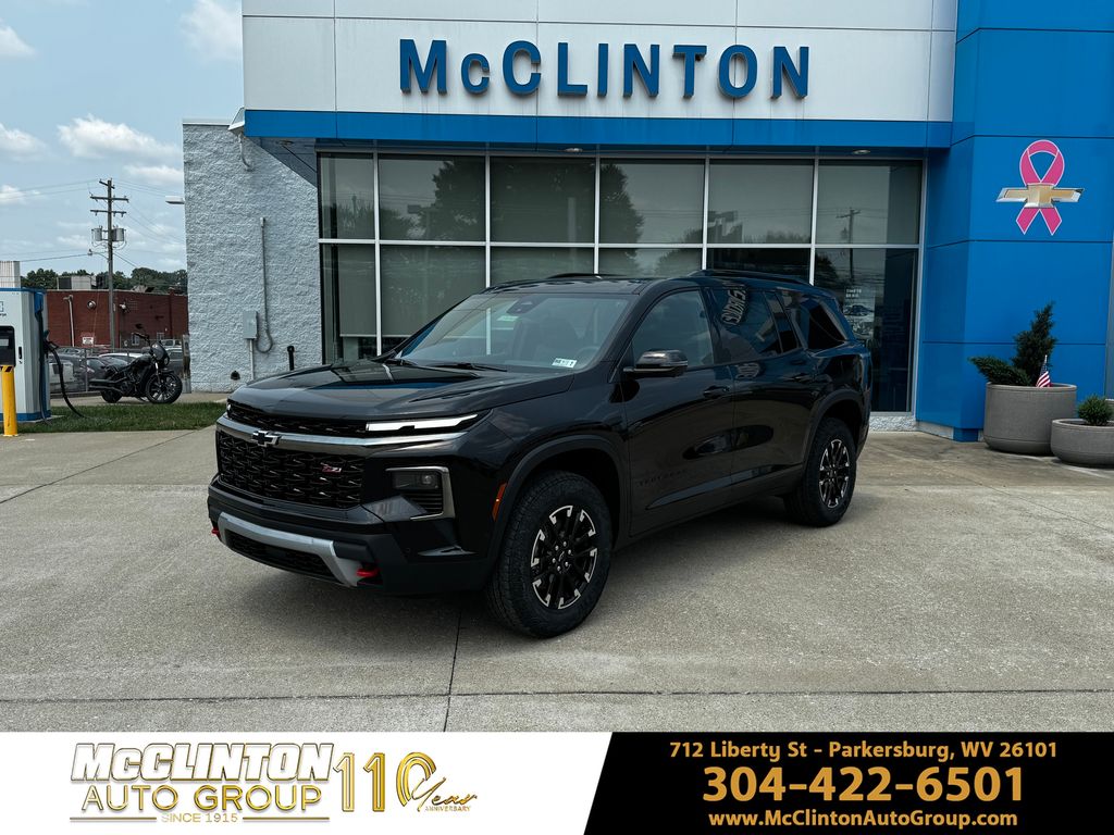 Mosaic Black Metallic 2026 Chevrolet Traverse SUV / Crossover Four-Wheel Drive 8-Speed Automatic