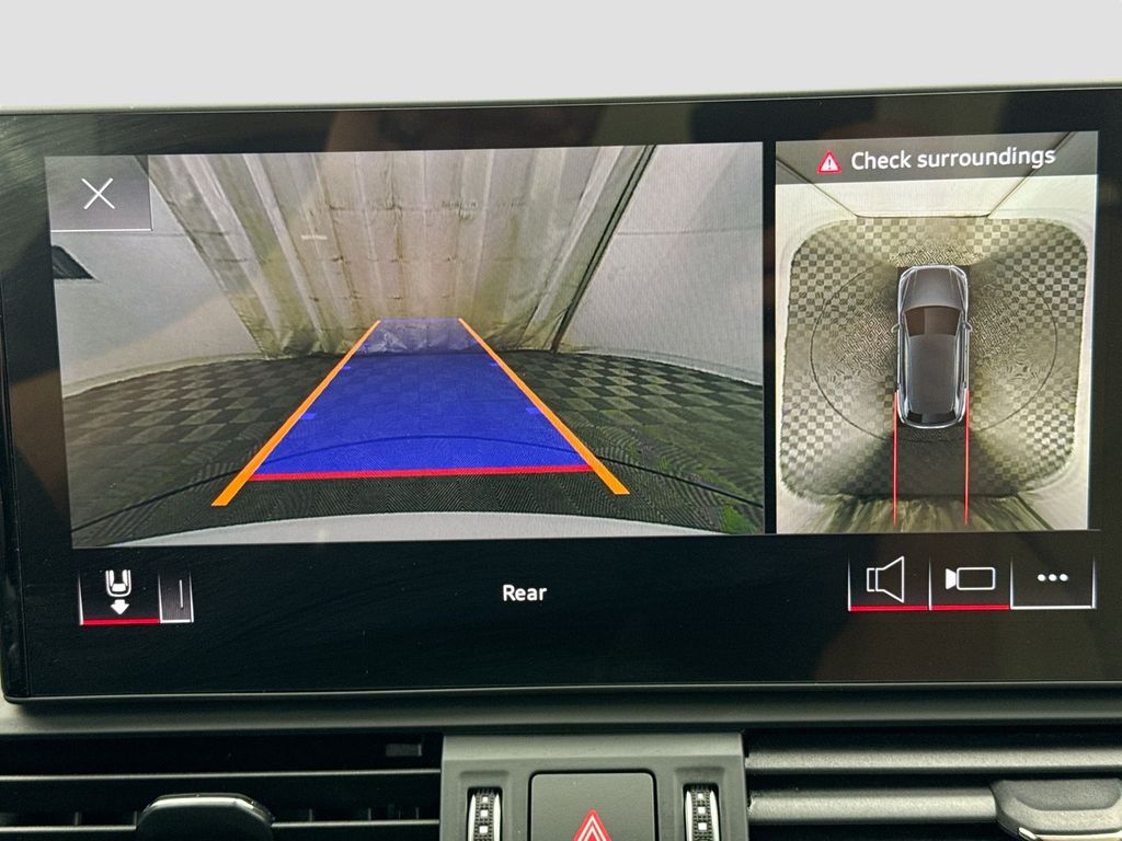 Thumbnail: 2023 Audi Q5 - 14