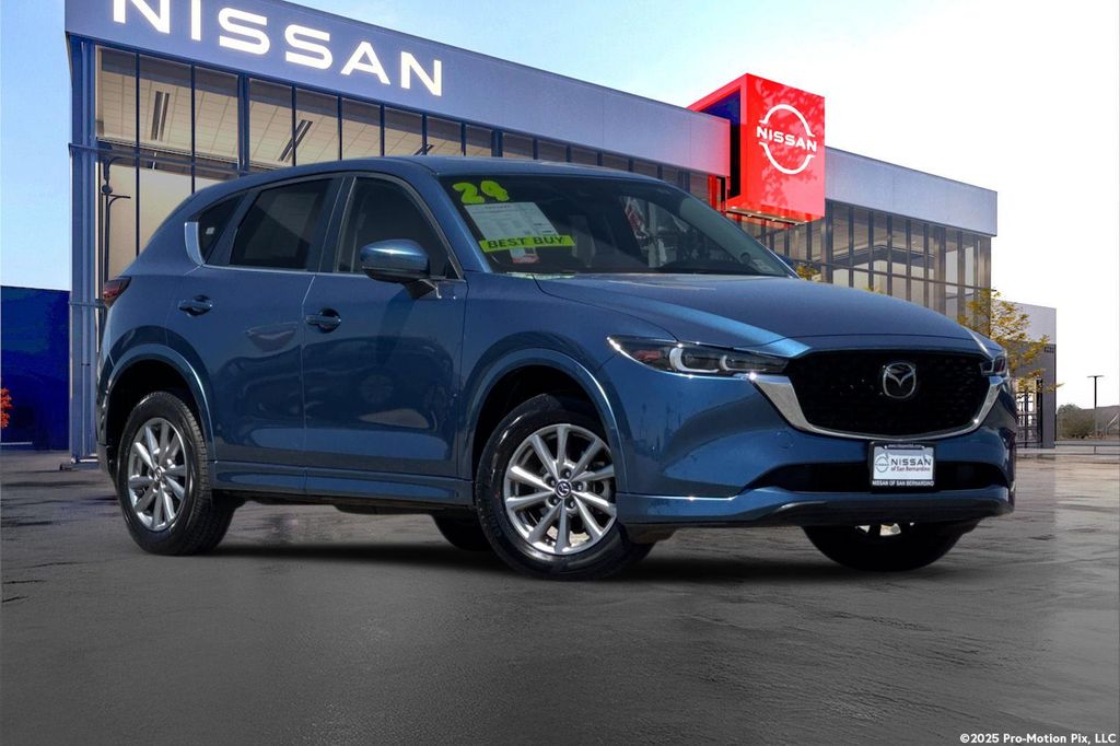 2024 Mazda CX-5 S Select Package Auto AWD's photo