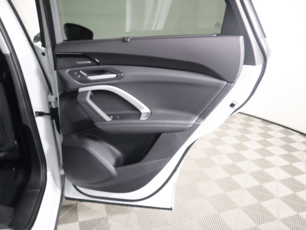 Thumbnail: 2025 Audi Q5 - 29