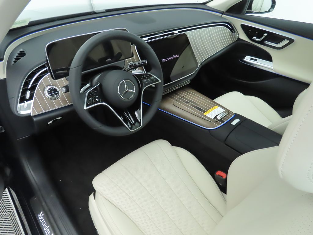 2025 Mercedes-Benz E-Class E 450 9