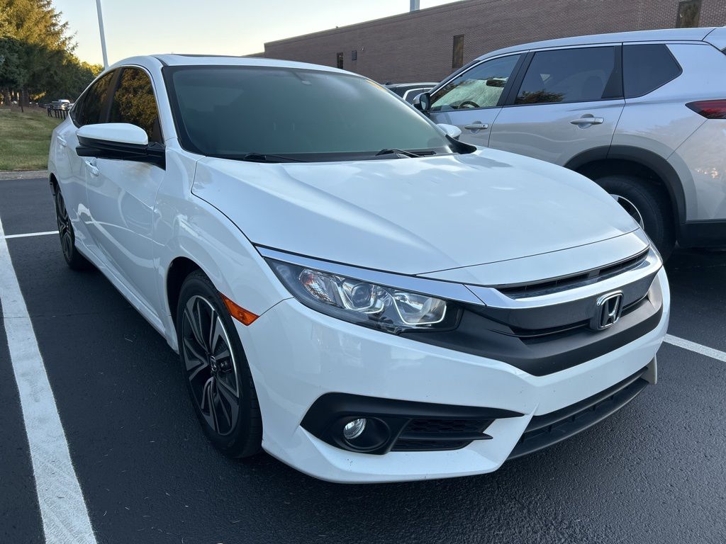 Thumbnail: 2018 Honda Civic - 4