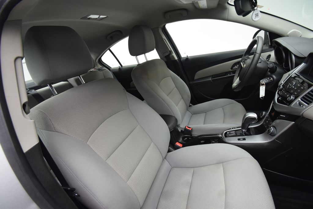 used 2012 Chevrolet Cruze car, priced at $6,500