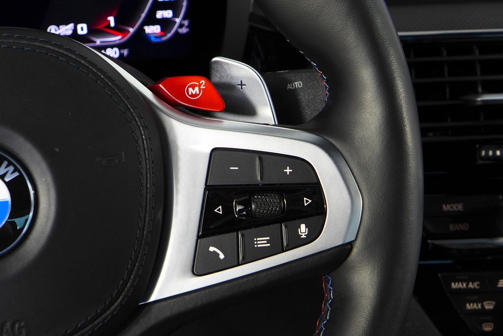 Thumbnail: 2023 BMW M5 - 29