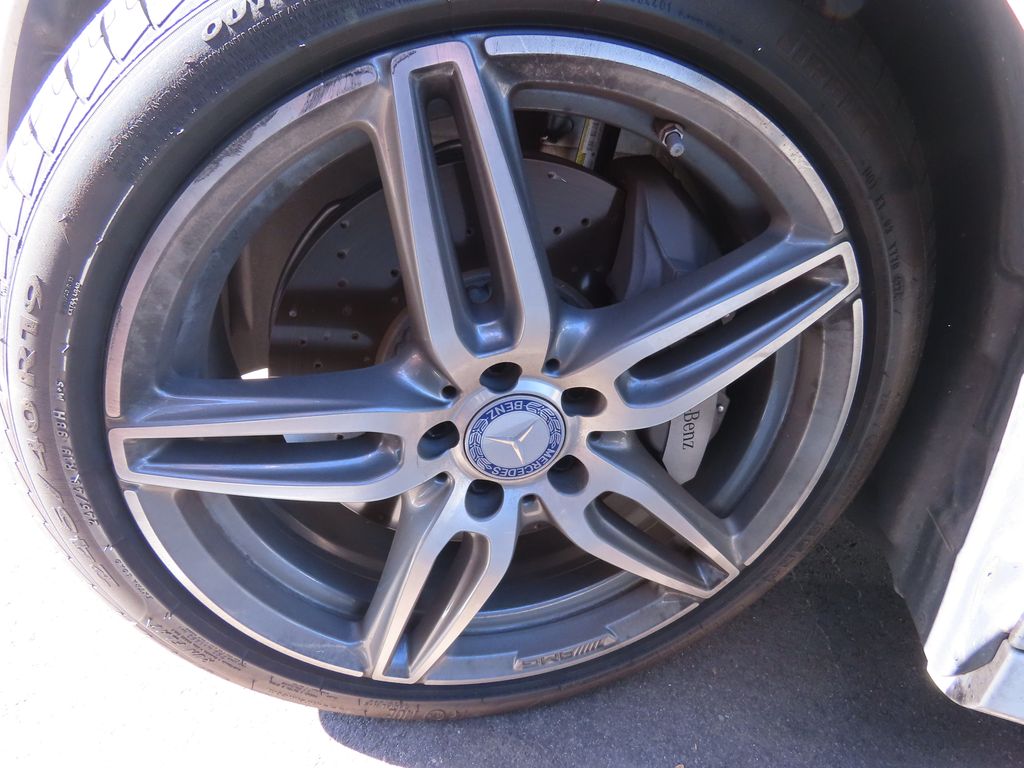 Thumbnail: 2017 Mercedes-Benz E-Class - 15