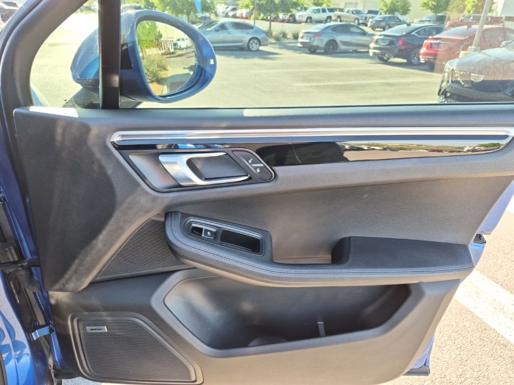 Used Car 2018 Porsche Macan  For Sale Under $25,000 In Austin, Texas