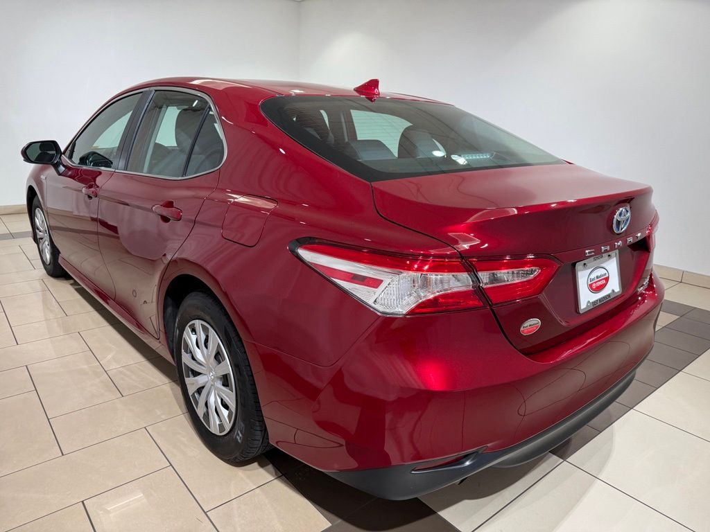 Thumbnail: 2019 Toyota Camry - 3