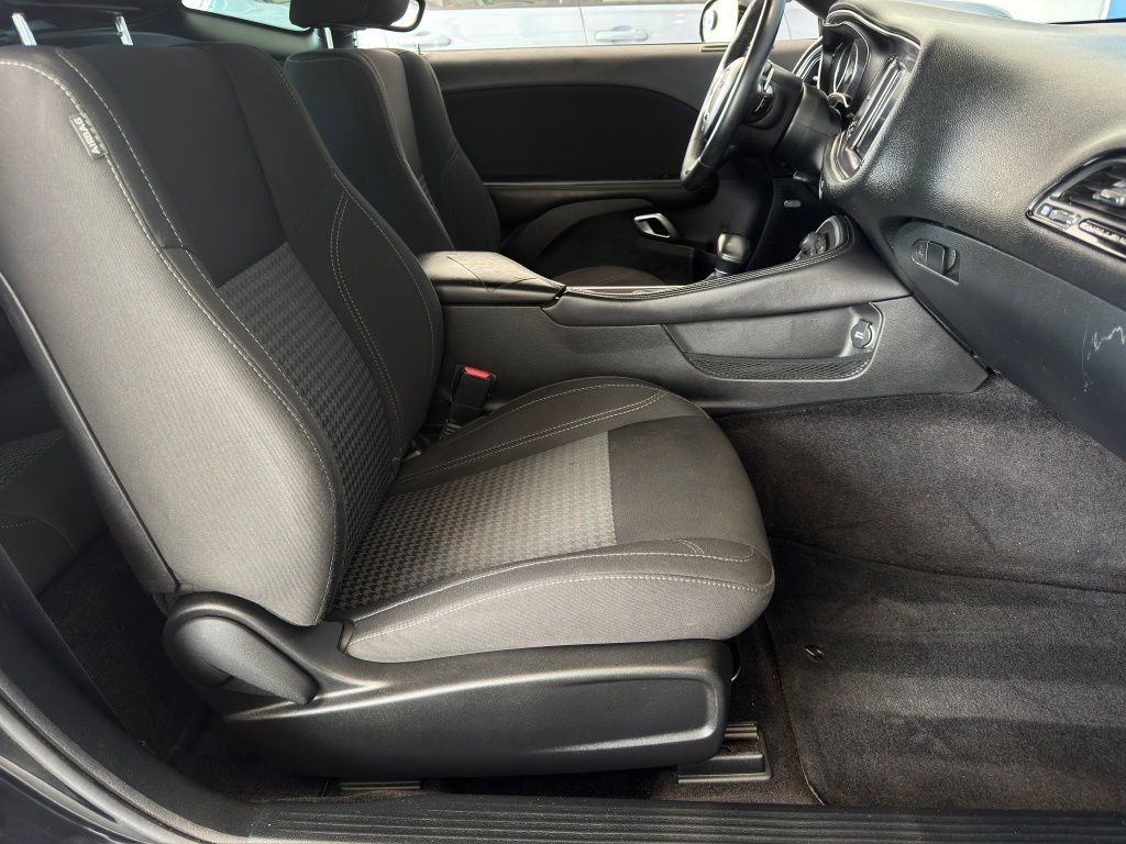 2018 Dodge Challenger SXT Black at Autostrade