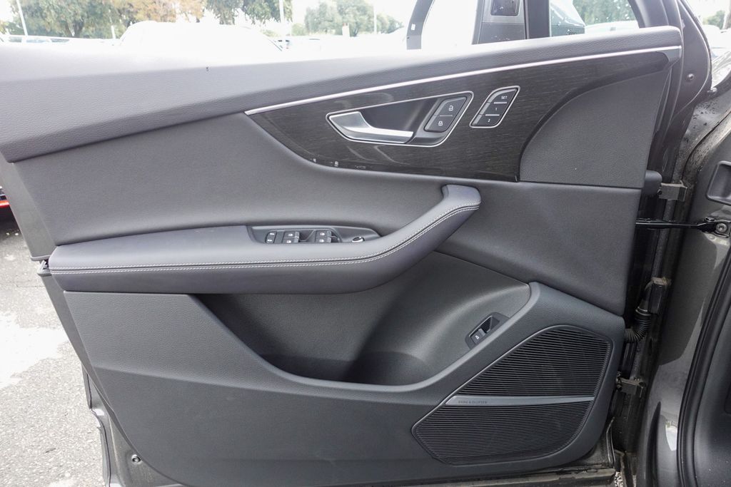 New 2025 Gray Audi 55 Prestige image 15