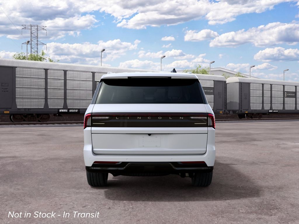 Thumbnail: 2027 Lincoln Navigator - 7