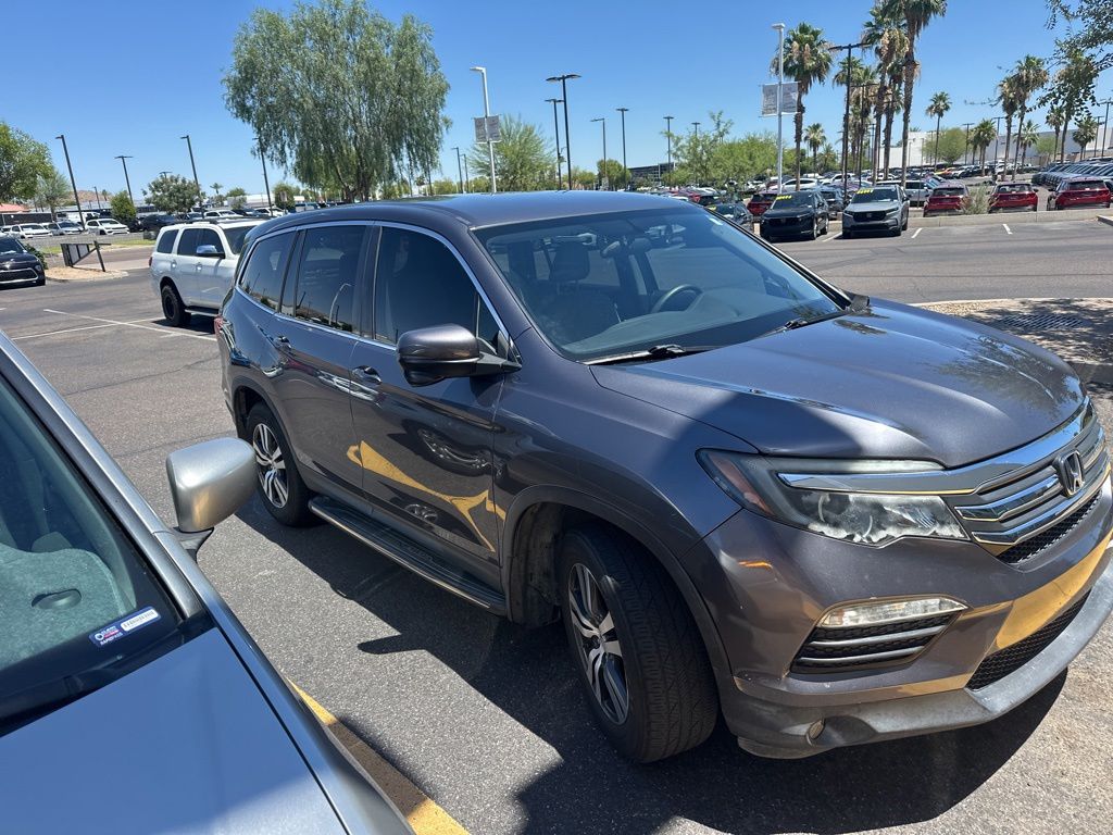 Thumbnail: 2018 Honda Pilot - 2