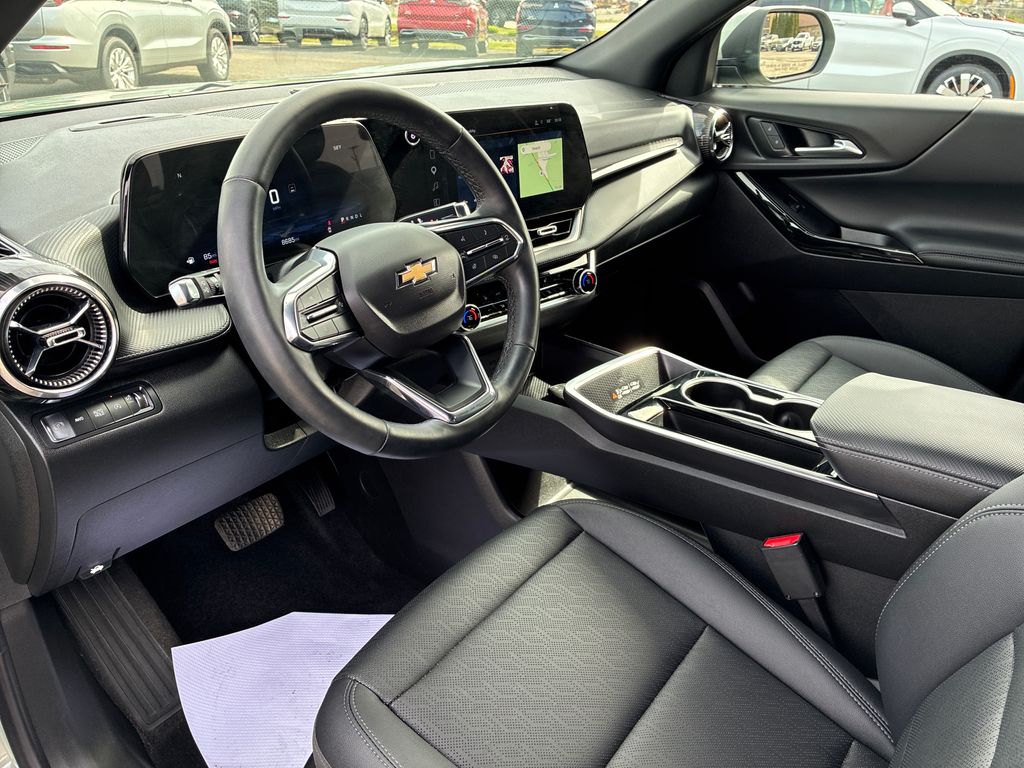 2025 Chevrolet Equinox LT Green at Klick Lewis Buick Chevrolet