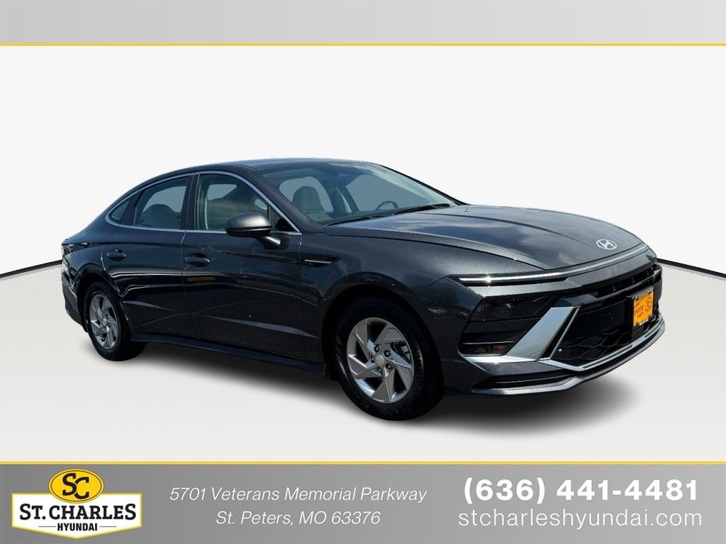 Portofino Gray 2025 Hyundai Sonata Sedan Front-Wheel Drive 8-Speed Automatic