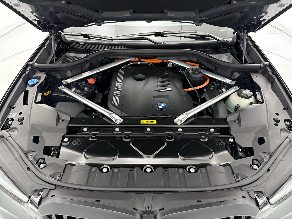 Thumbnail: 2026 BMW X5 - 28