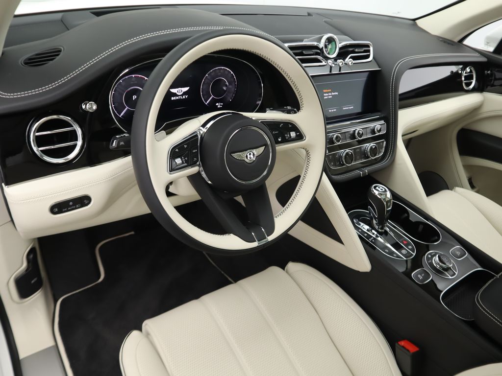 2024 Bentley Bentayga  10