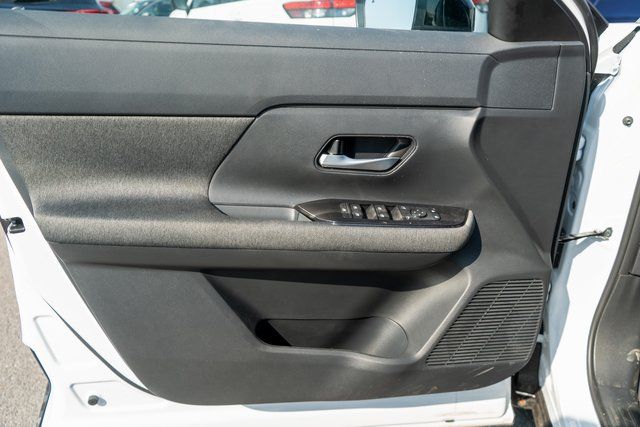 2026 Nissan Kicks SV - 11