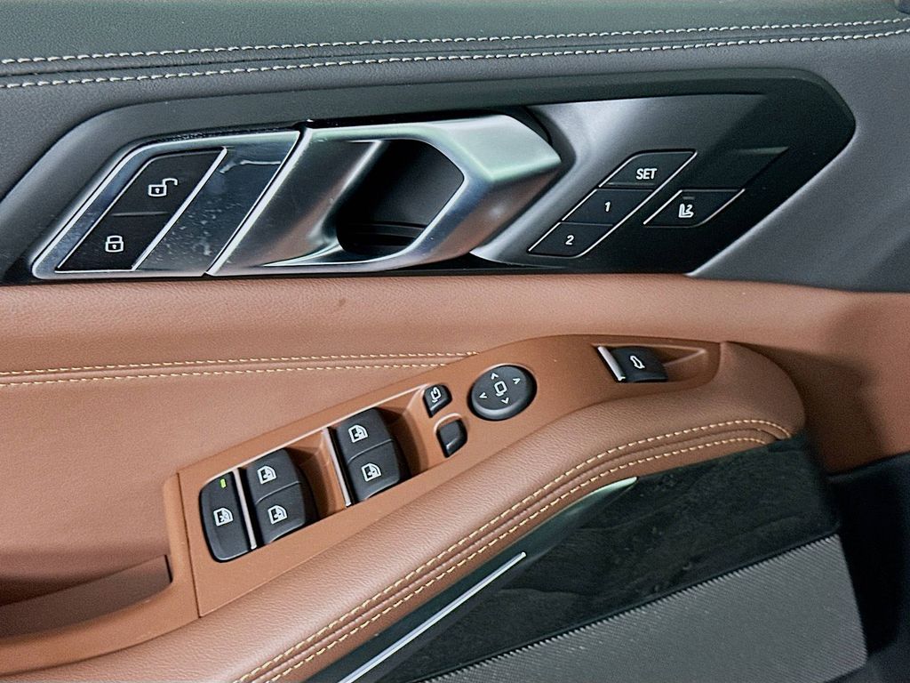 Thumbnail: 2026 BMW X5 - 20