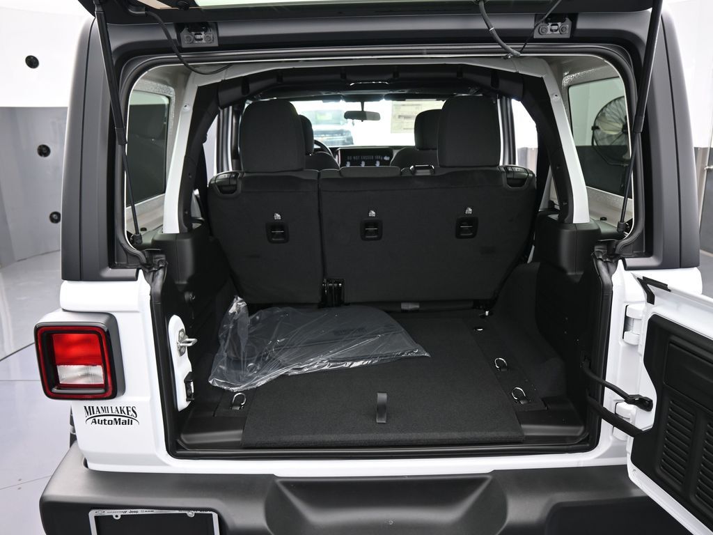 New 2026 Bright White Clearcoat Jeep Sport image 31