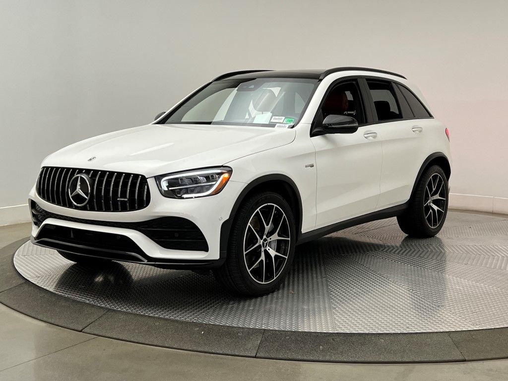 Thumbnail: 2022 Mercedes-Benz GLC - 2