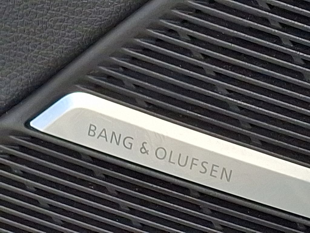 Thumbnail: 2022 Audi Q7 - 25