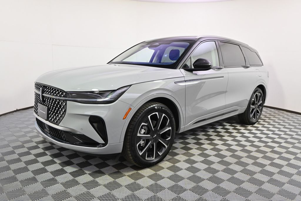 New 2026 Gray Lincoln Reserve image 2