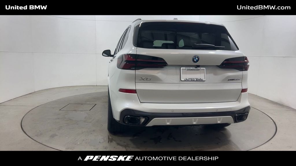 Thumbnail: 2026 BMW X5 - 7