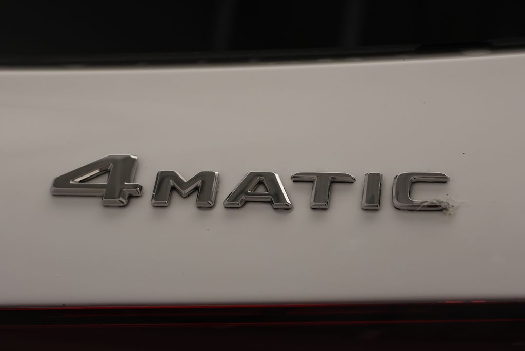 Thumbnail: 2026 Mercedes-Benz GLE - 10