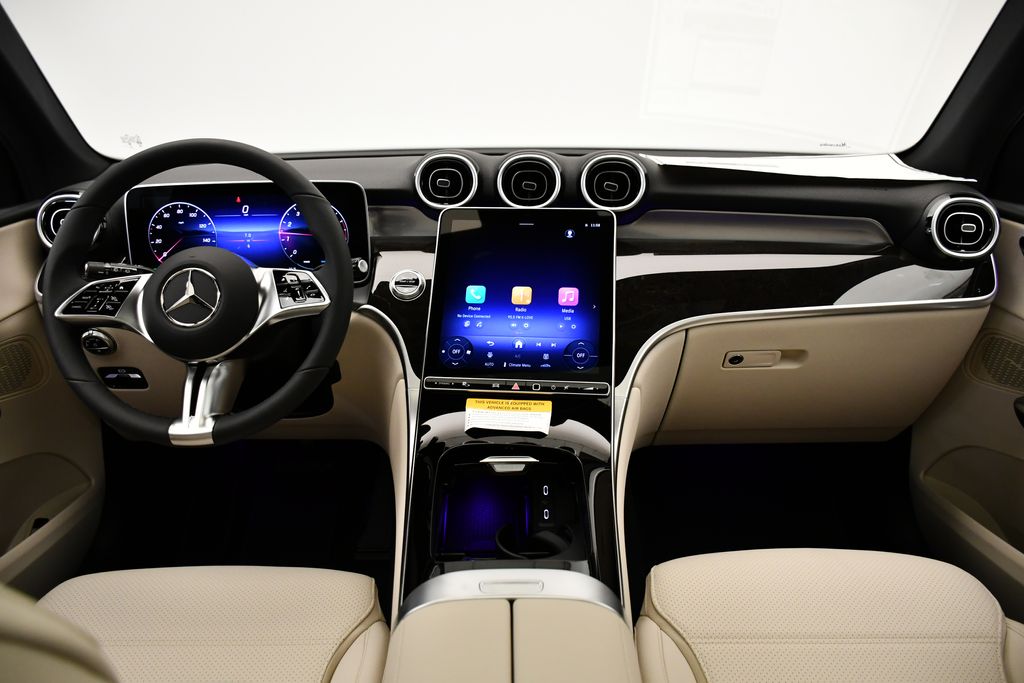 Thumbnail: 2026 Mercedes-Benz GLC - 19