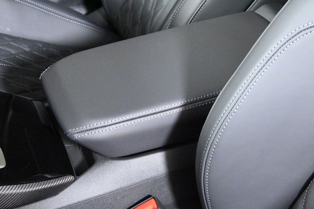 Thumbnail: 2025 Audi S5 - 26