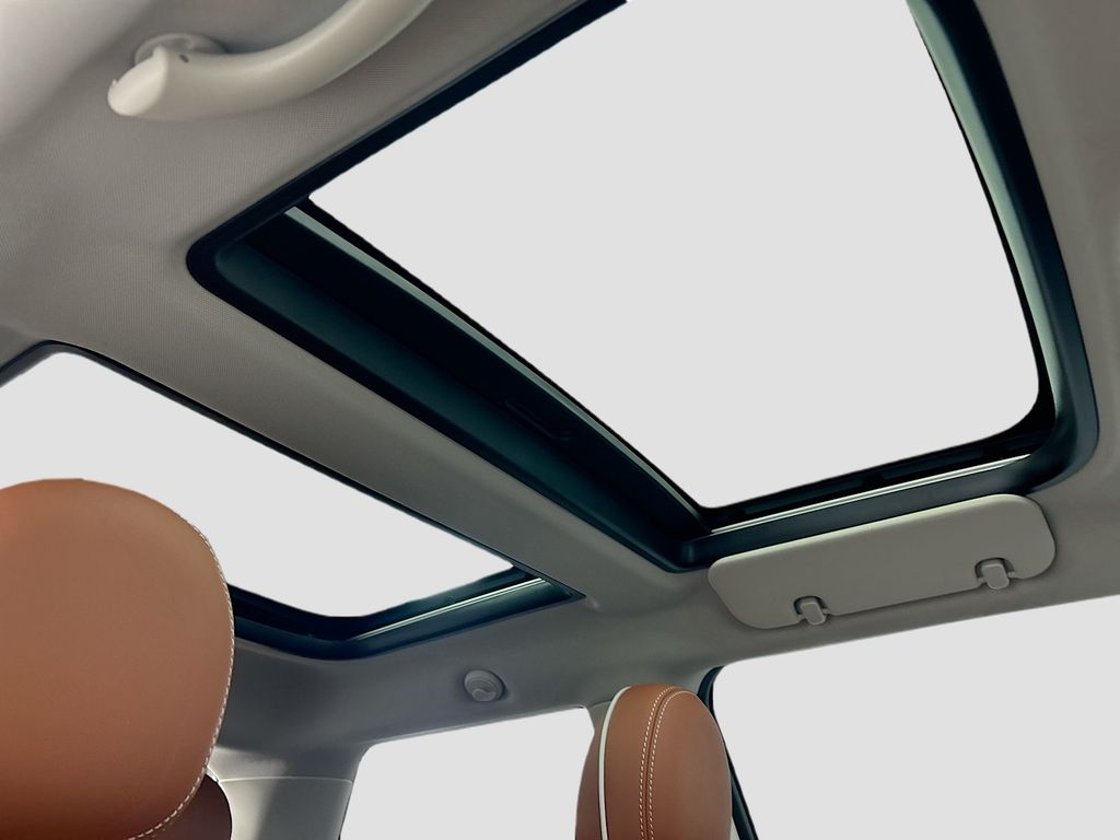 Thumbnail: 2024 MINI Cooper - 21