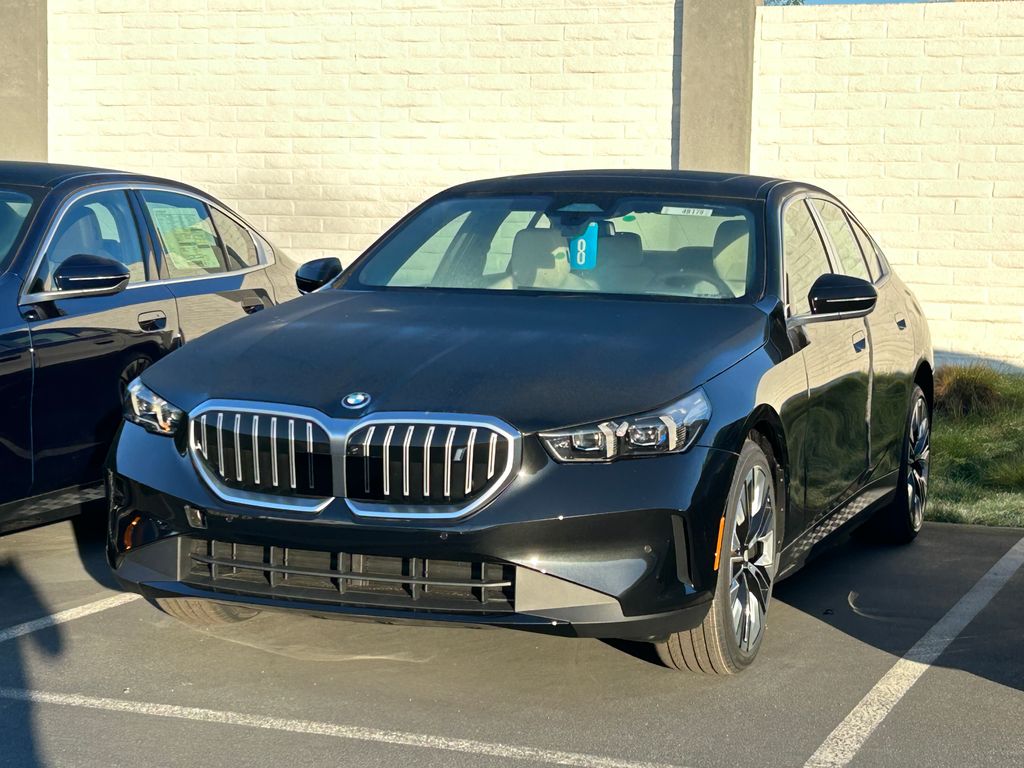 Thumbnail: 2026 BMW i5 - 2