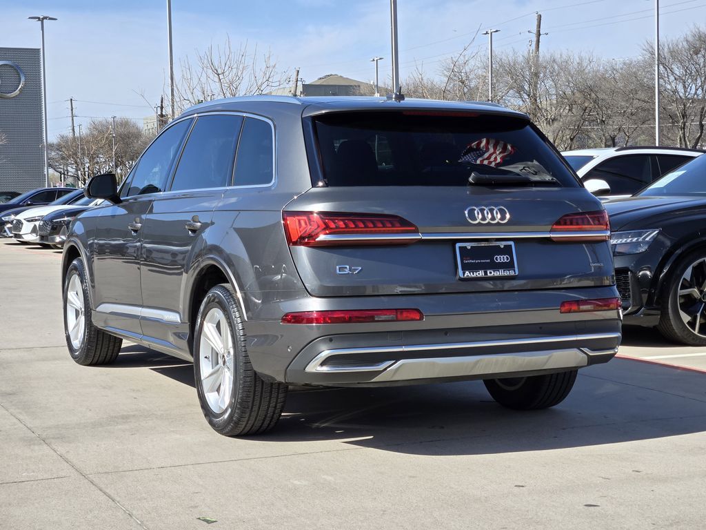 used 2023 Audi Q7 car, priced at $38,294