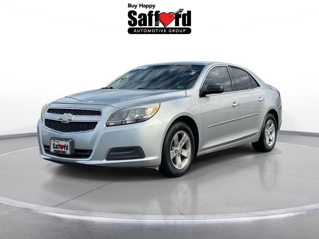 2013 Chevrolet Malibu LS FWD