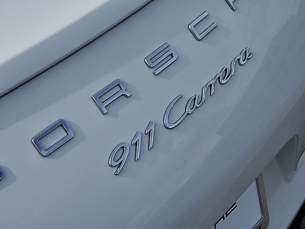 Thumbnail: 2017 Porsche 911 - 30