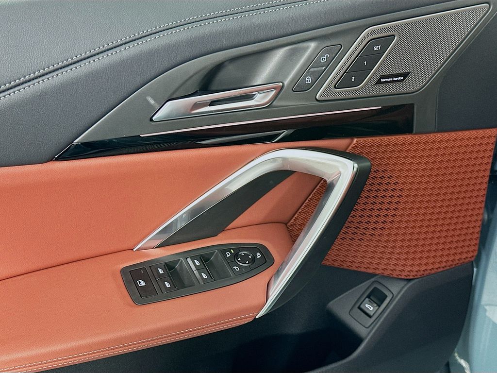 Thumbnail: 2026 BMW X1 - 20