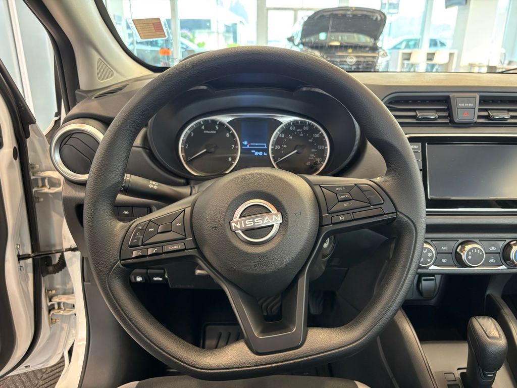 2025 Nissan Versa 1.6 S