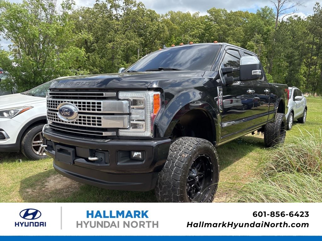 Black Metallic 2019 Ford F-250 Super Duty Platinum Crew Cab 4WD Pickup Truck Four-Wheel Drive 6-Speed Automatic